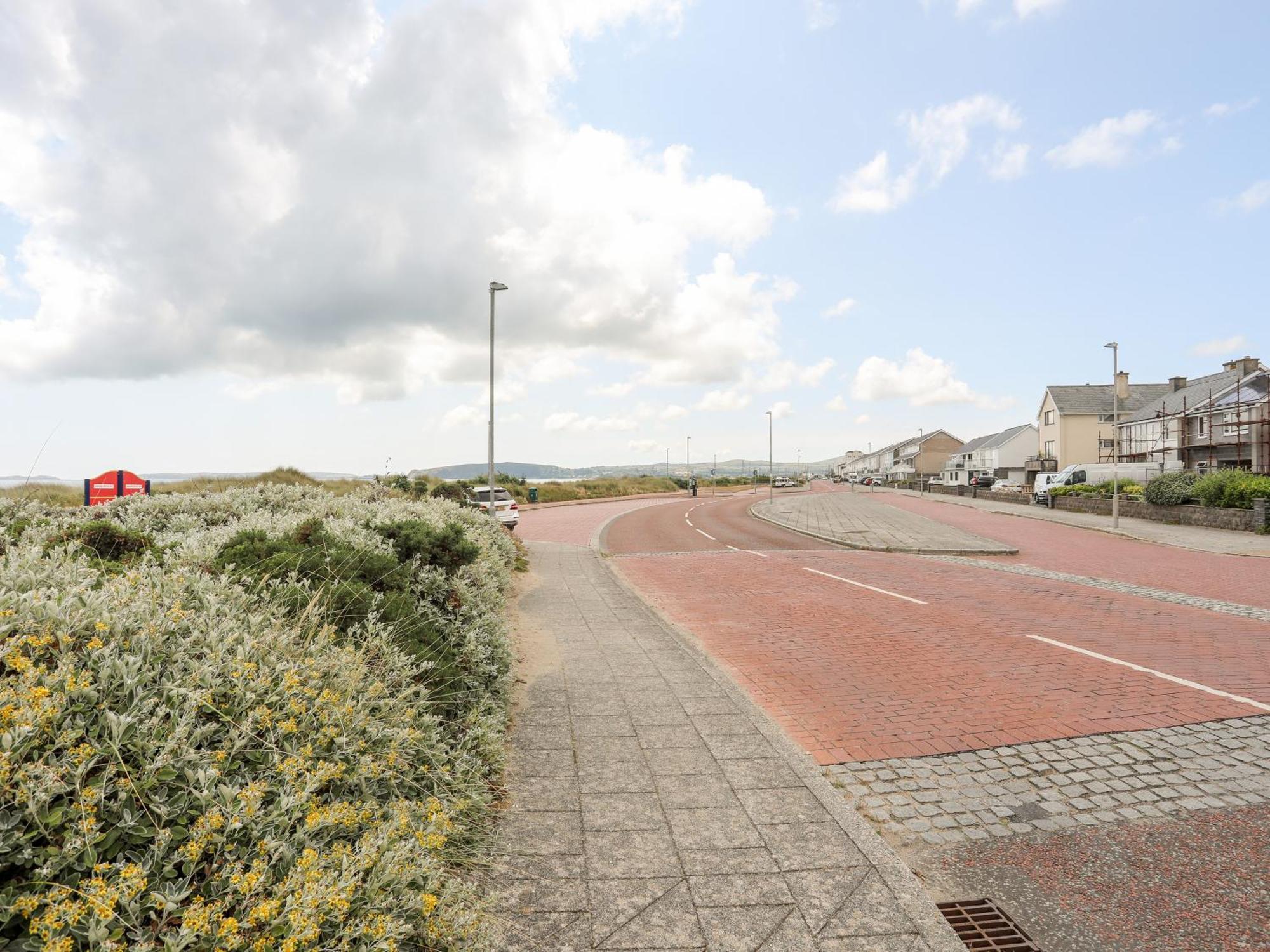7 Min Y Traeth Villa Pwllheli Ngoại thất bức ảnh